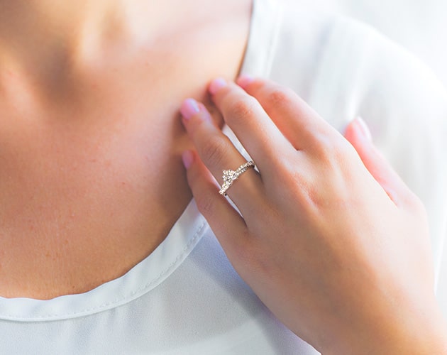 jewelry-wedding-rings-heart-shaped-twisted 2 Shop James Allen Jewelry wedding rings heart shaped twisted for stunning designs that blend romance, elegance, and timeless beauty.