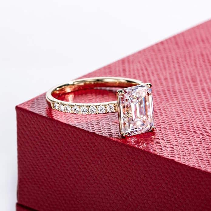 emerald-cut-moissanite-ring-3 3
