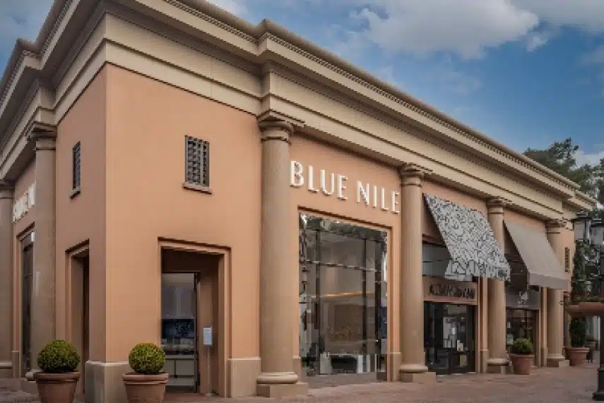 Blue Nile Fashion Island showroom in Newport Beach